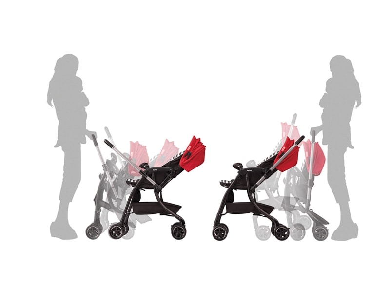 対面時も背面時も、ハンドル側に引き寄せるようにして簡単にたためます