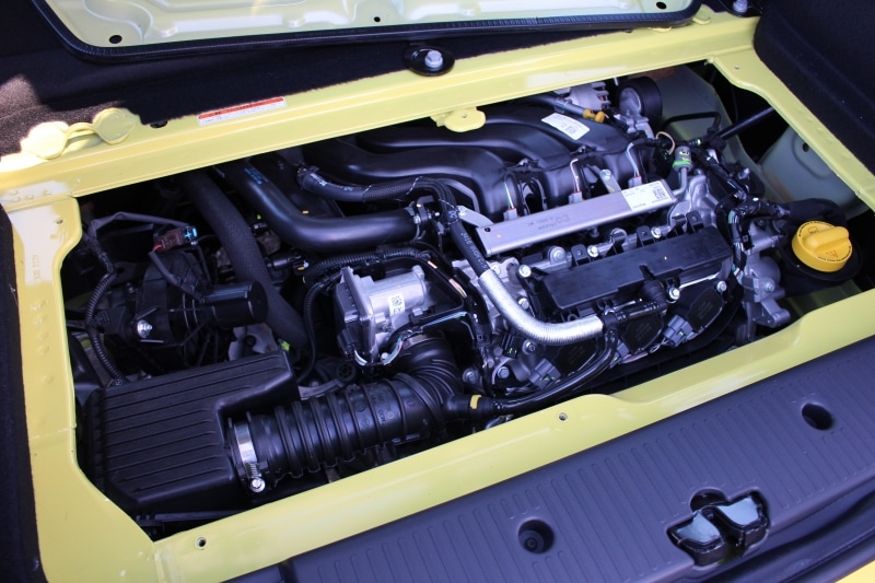 新型ルノートゥインゴ