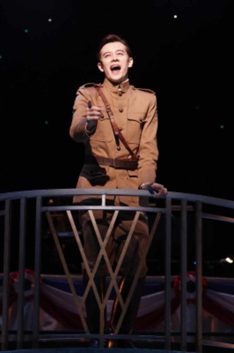 『スコット＆ゼルダ』撮影：渡部孝弘