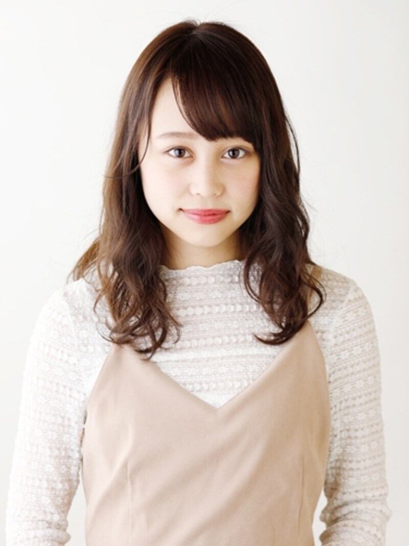 鎖骨下5cmのミディアムレングス