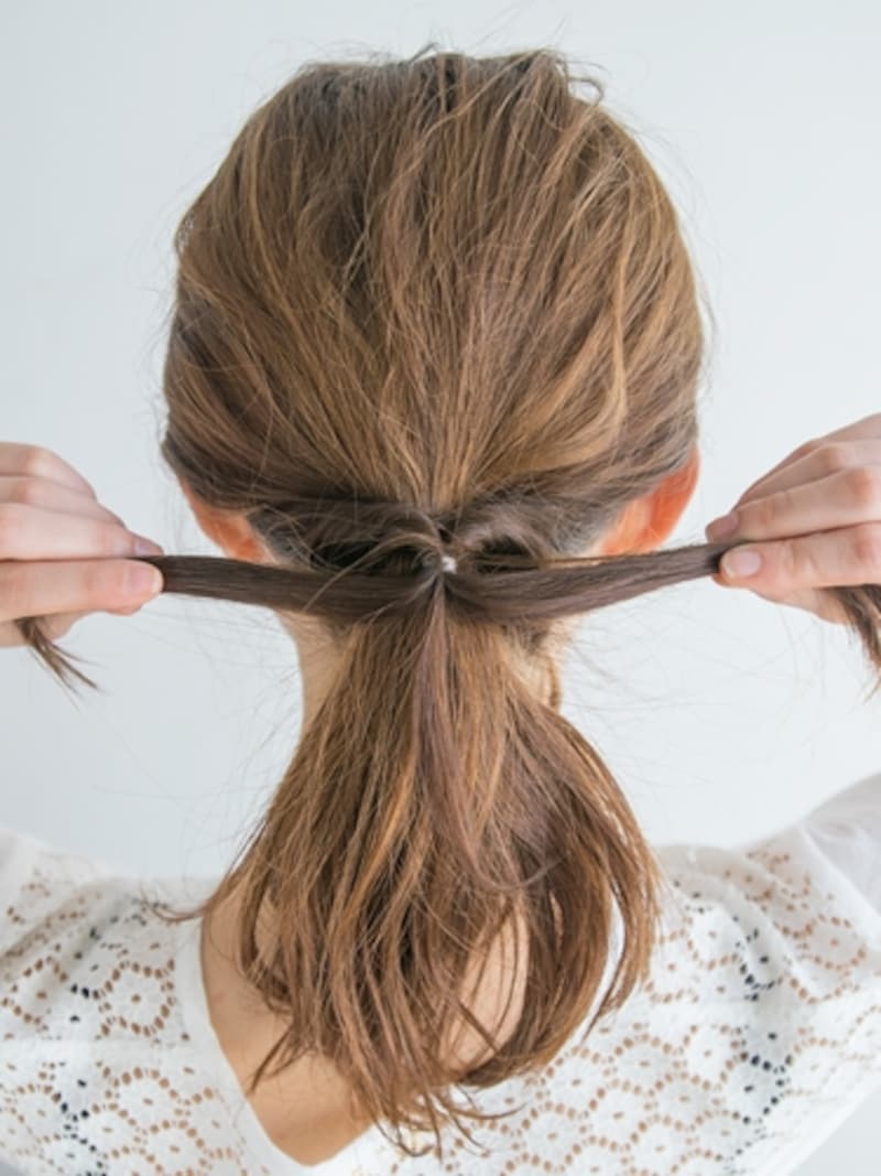 少し強めに引っ張りたるみをとる