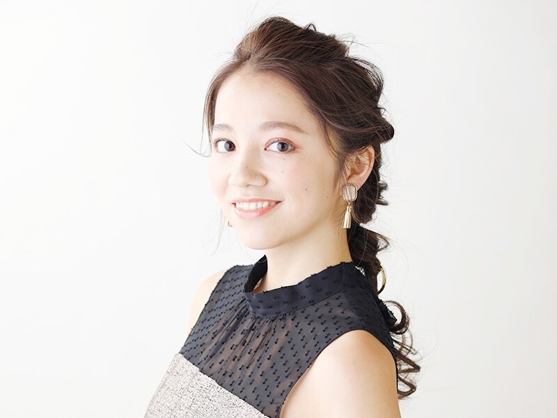 くるりんぱで洗練ヘアアレンジ