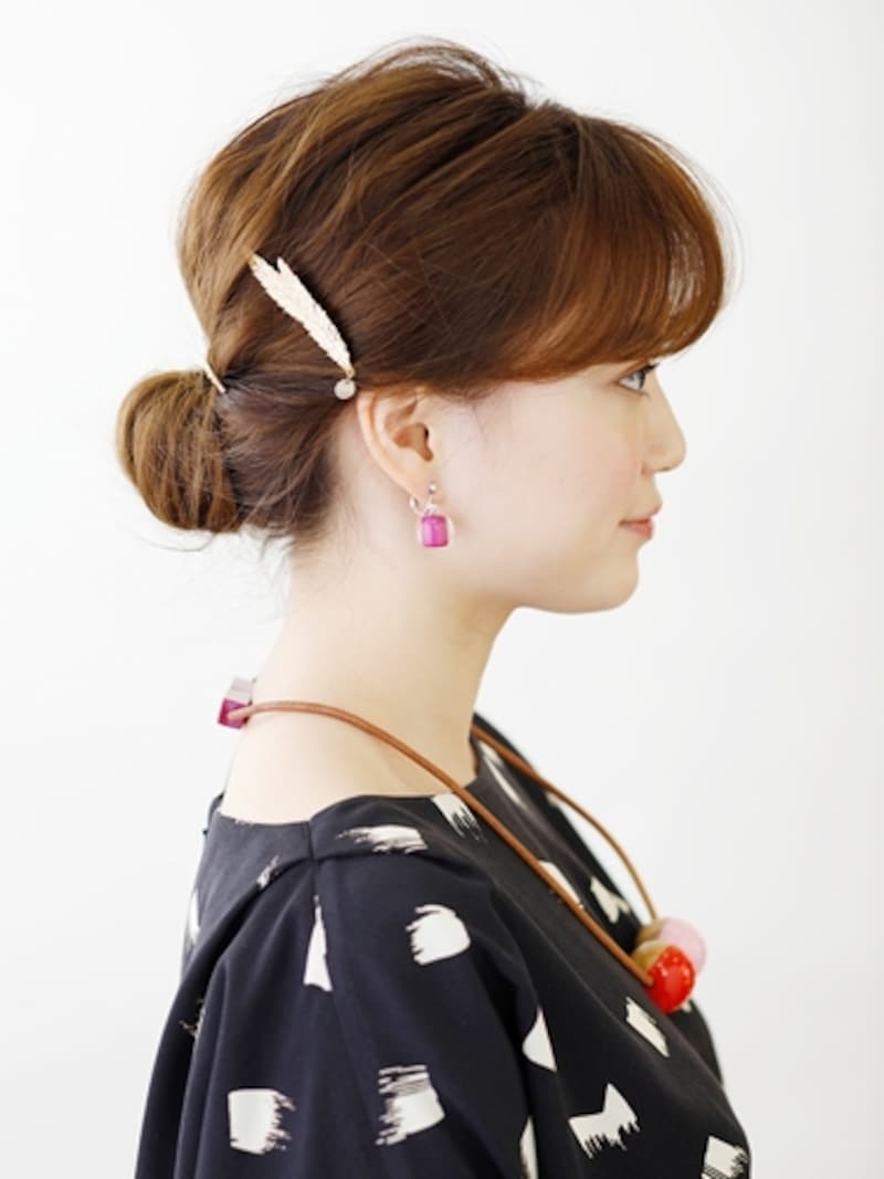 ほんのりキュートなシニヨンアレンジ