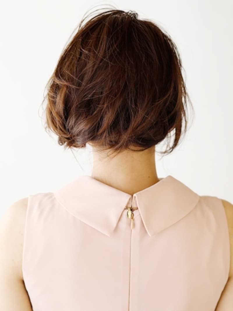 ピンで留めるだけのショートボブアレンジ