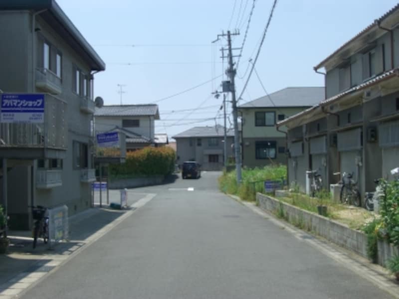 戸建以外に、収益アパートも多い。