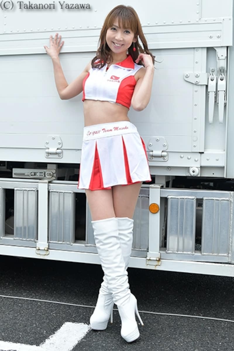 藤澤夕海香／TEAM MASAKI レーシングギャル