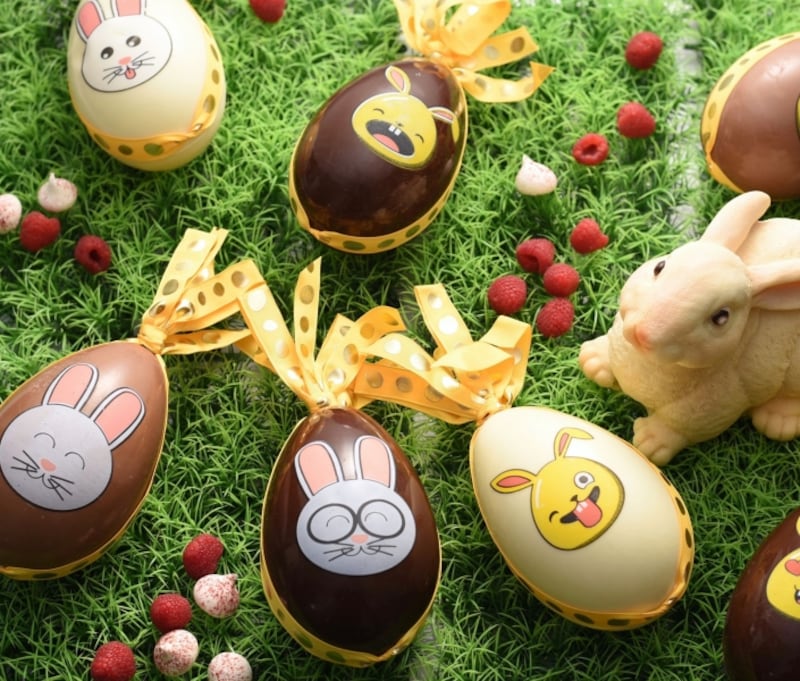 イースターエッグ「エモーティコン」undefined各3456円(税込)