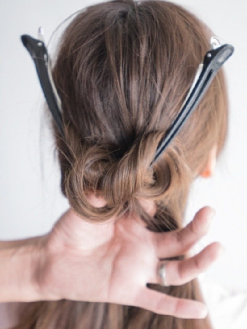 リボンヘアのゴムいらずな作り方 自分の髪でできる簡単ヘアアレンジ ヘアアレンジ All About