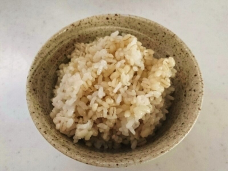 噛めば噛むほどもち麦の甘みが広がります