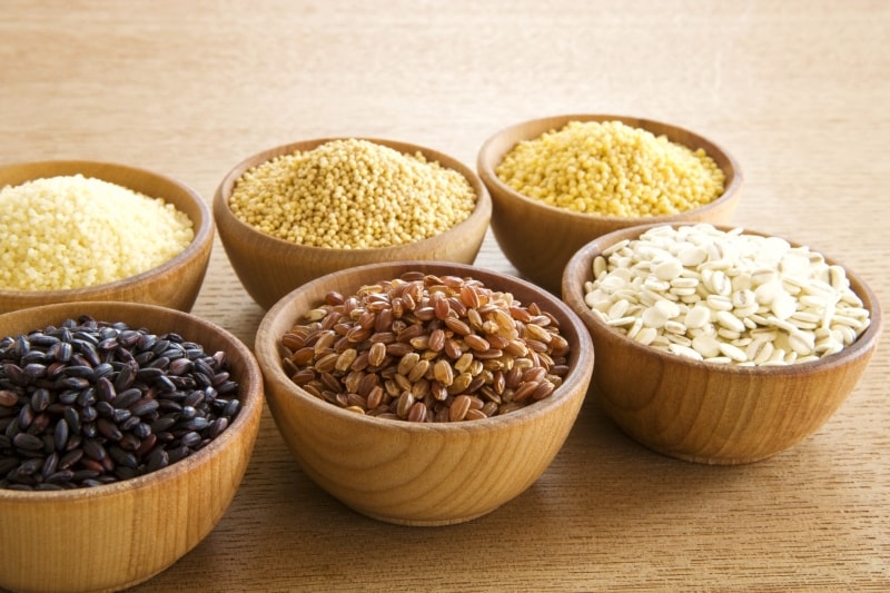 もち麦を始め、穀類にも様々な形や色、いろいろな特徴があります