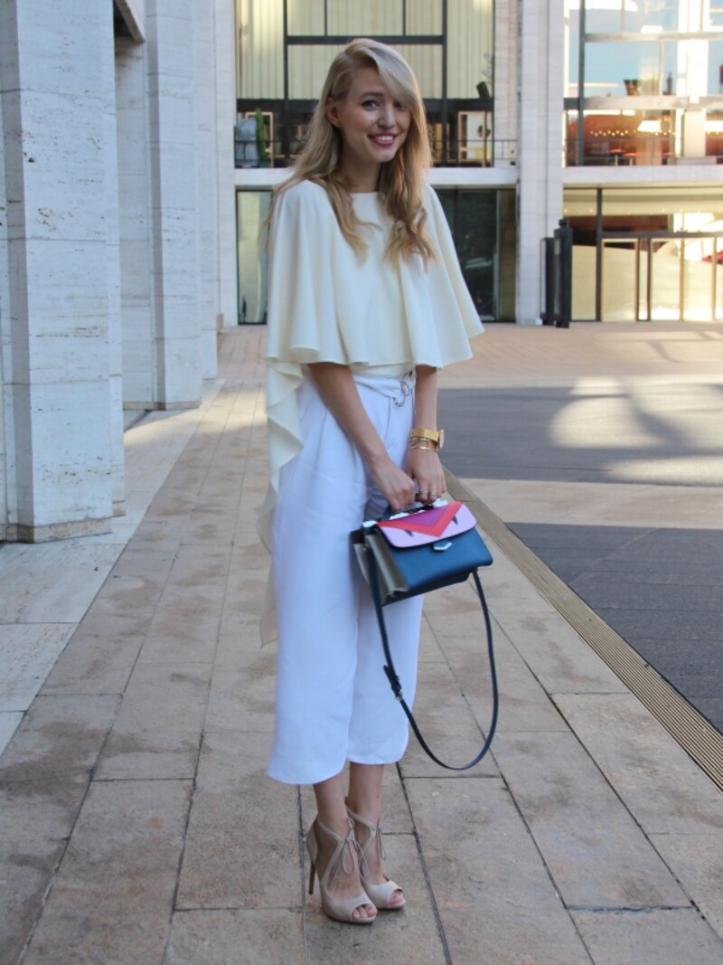 ラッフル・ドレープブラウス