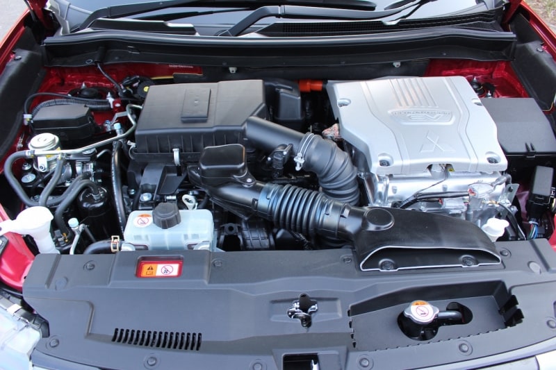 三菱アウトランダーPHEV