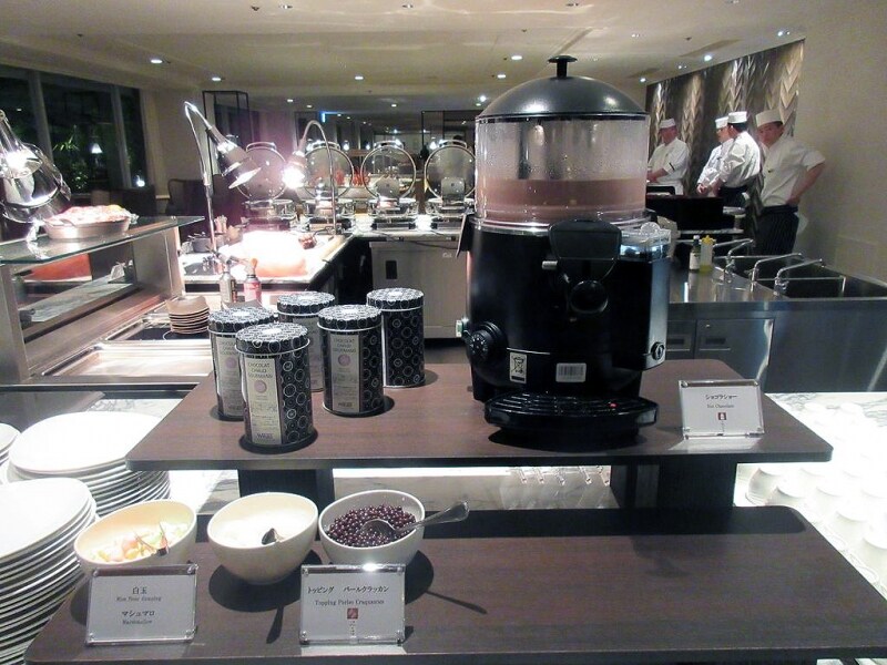 ポルト ショコラショーのブッフェ台