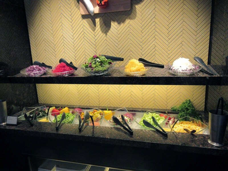 スロープサイドダイナーザクロ ベジタブルガーデン