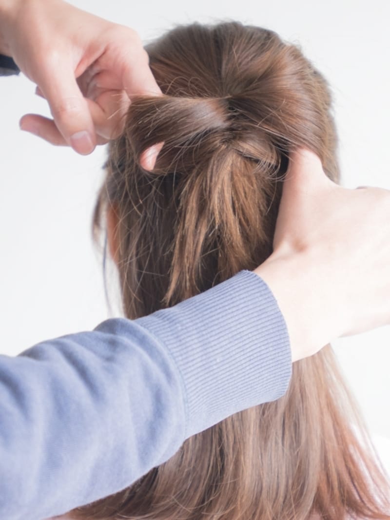 指を入れて2つに分ける