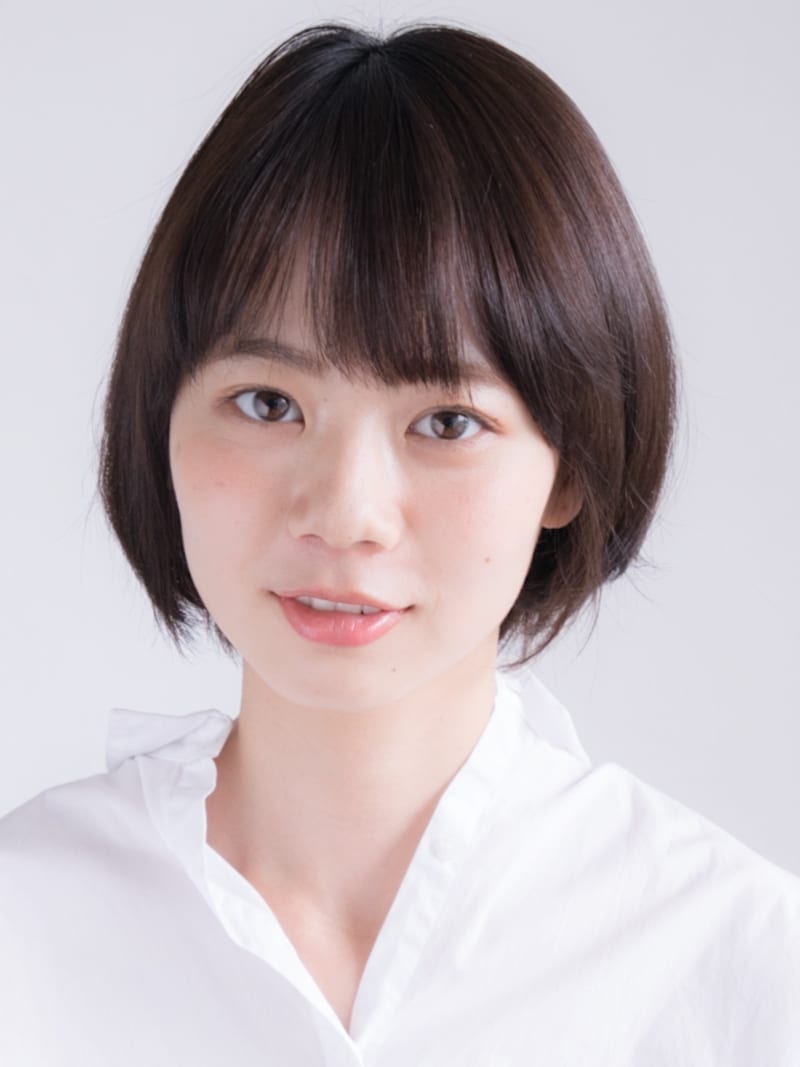 ナチュラルなショートボブスタイル