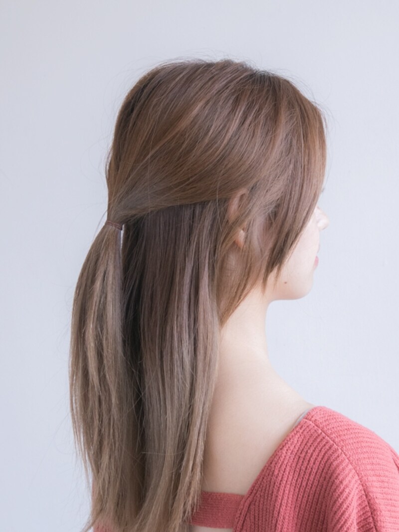 トップの髪をざっくり取る