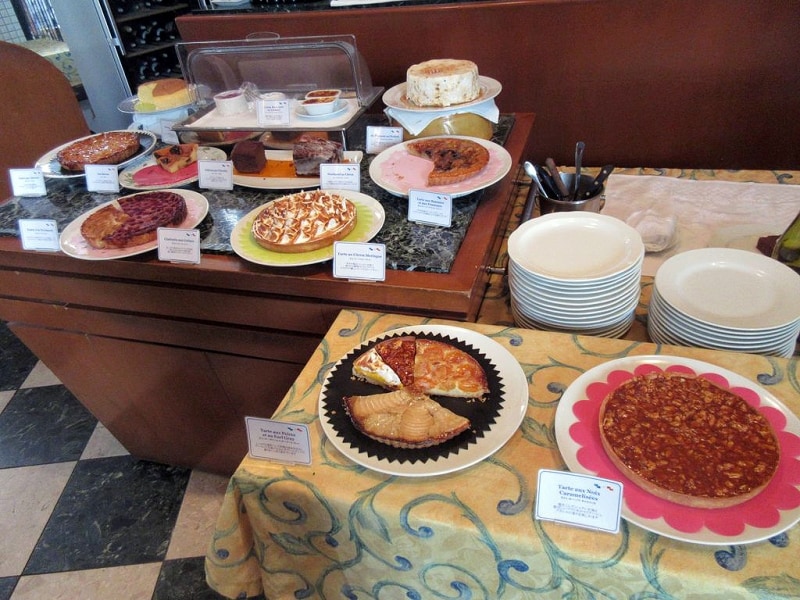 カジュアルフレンチ レスパス デザート台