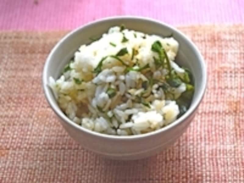 こしあぶら(濾油/コシアブラ)の混ぜご飯の画像