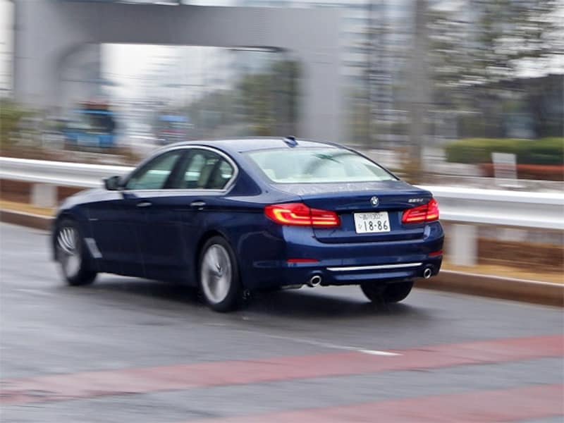 BMW523dラグジュアリー