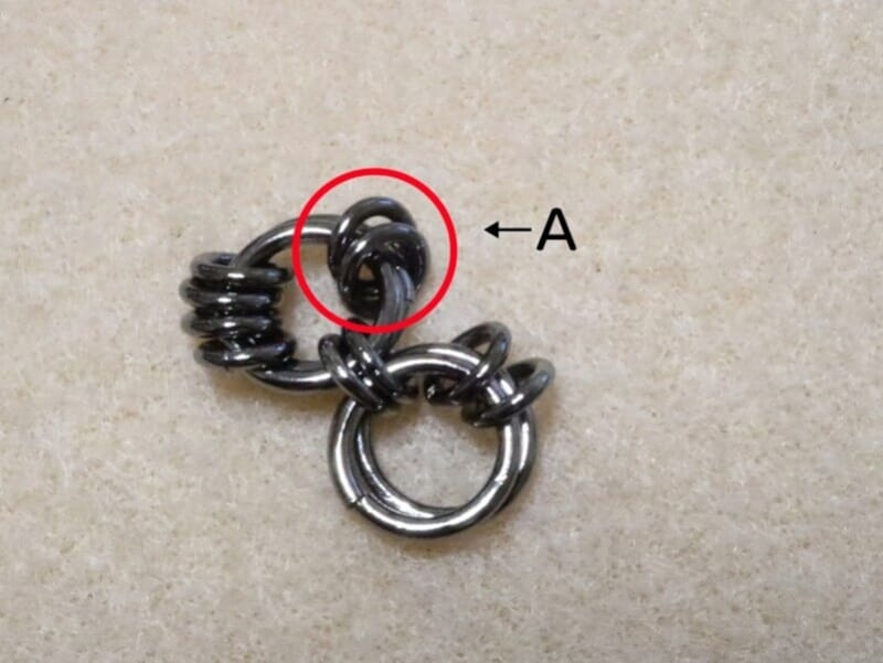 新たに加えた丸カンは赤で示します。