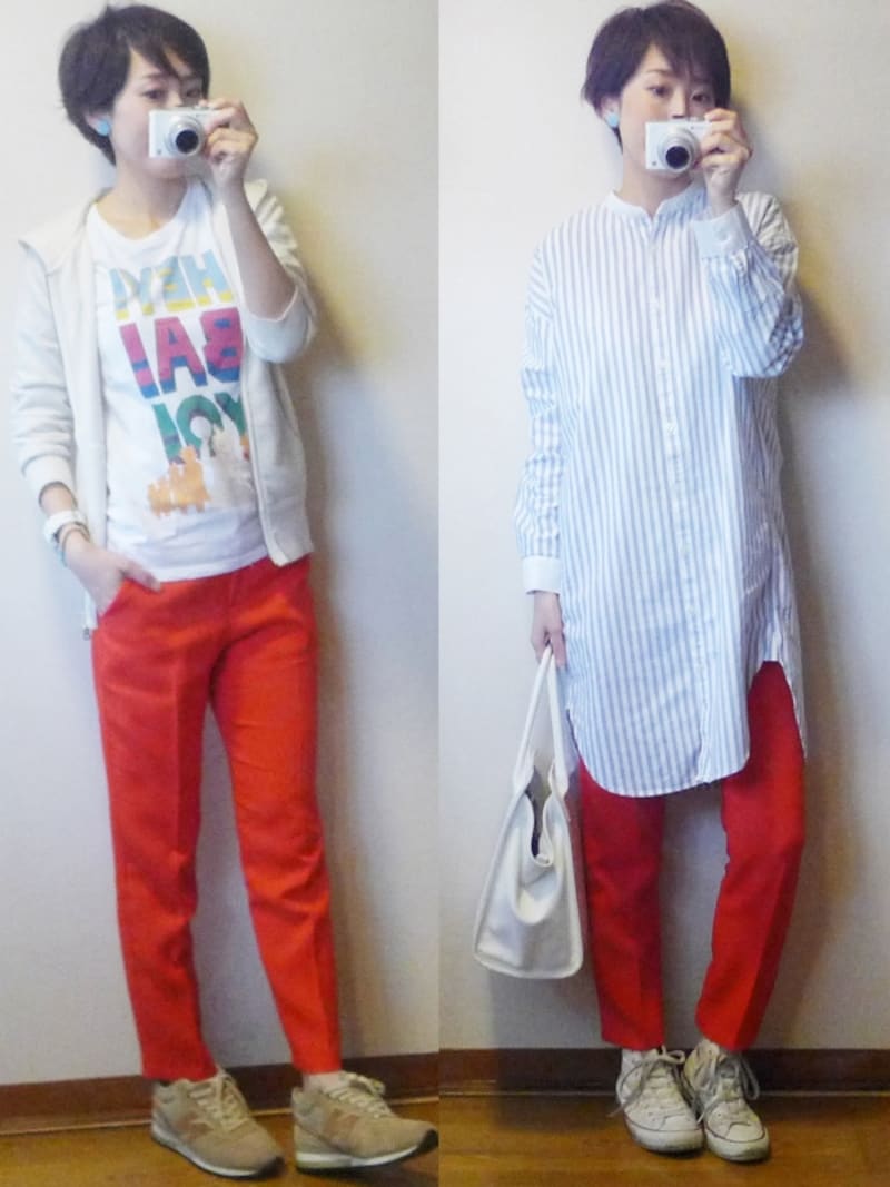 Tシャツやパーカー、トラッドなシャツワンピなどを合わせ、赤の元気なイメージを活かしてボーイッシュにまとめると色が浮いて見えません。色の持つ印象を大切にトップスを合わせるとまとまりのあるコーディネートができます。