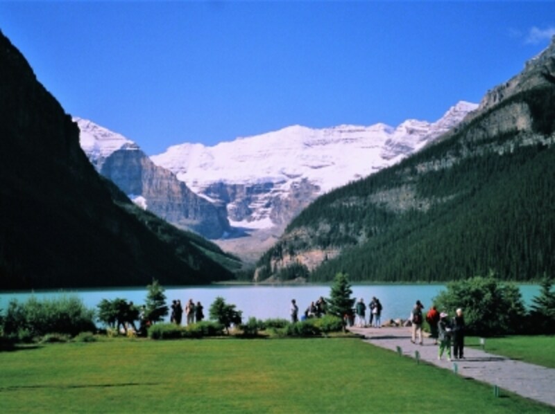 あこがれのカナダの旅！ 中でもレイク・ルイーズは“カナディアンロッキーの宝石”と称えられる美しさ