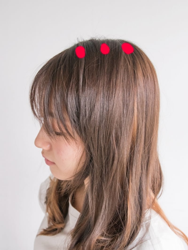 赤い点の位置を左右6か所つまみ出す