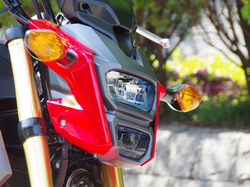 グロムのLEDヘッドライト