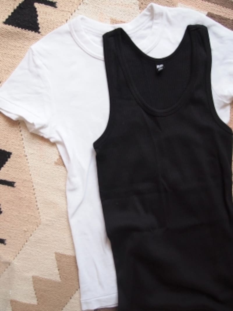 見えてもインナーっぽくないリブタンクなどが最適