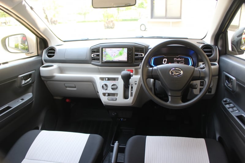 ダイハツ・ミライース