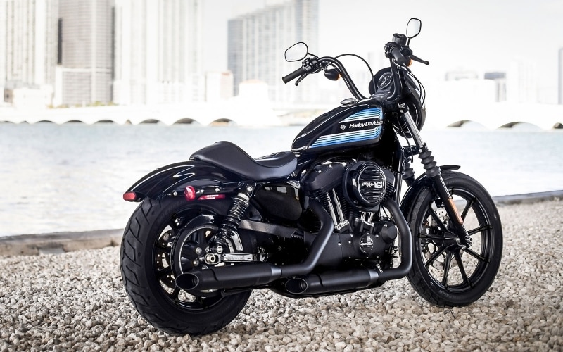 ハーレー・スポーツスターのニューモデル アイアン1200