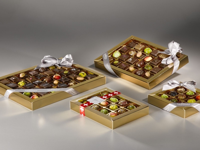 カノニカのボンボンショコラのボックス