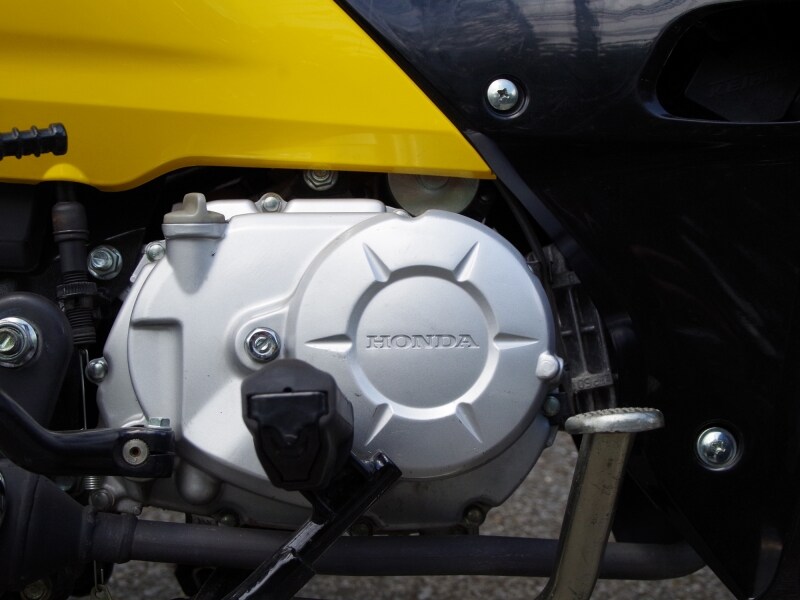 クロスカブのエンジン