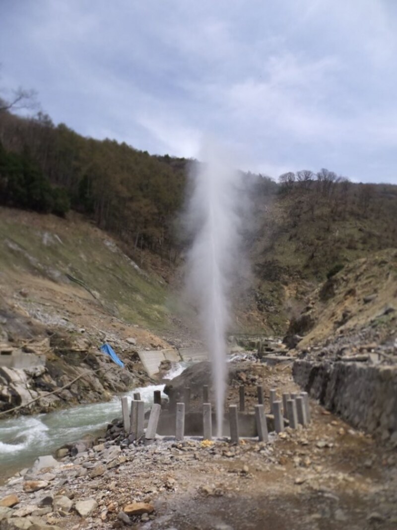 地獄谷野猿公苑(10)/渋の地獄谷噴泉