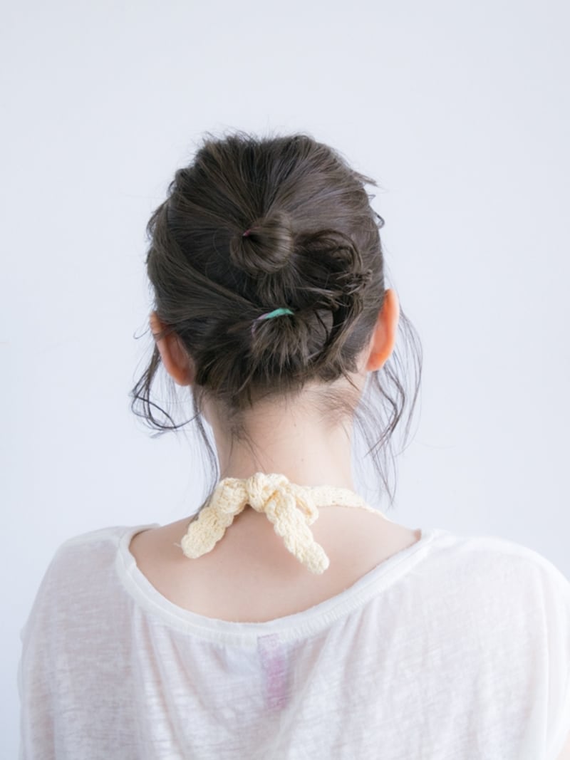 海・プール・ビーチ用の夏ヘアアレンジ