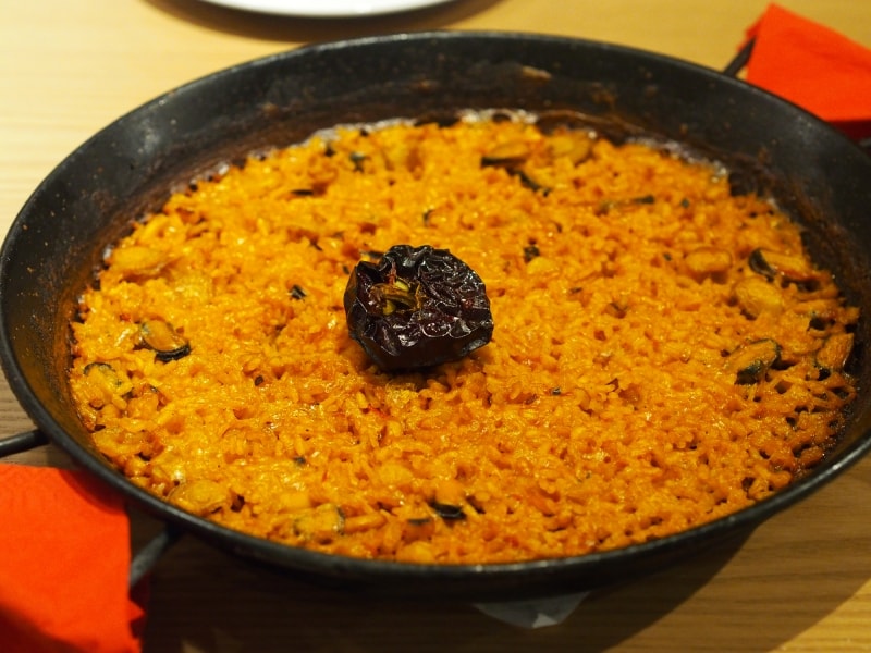 アロスアバンダ（魚介） 1人前1,800円