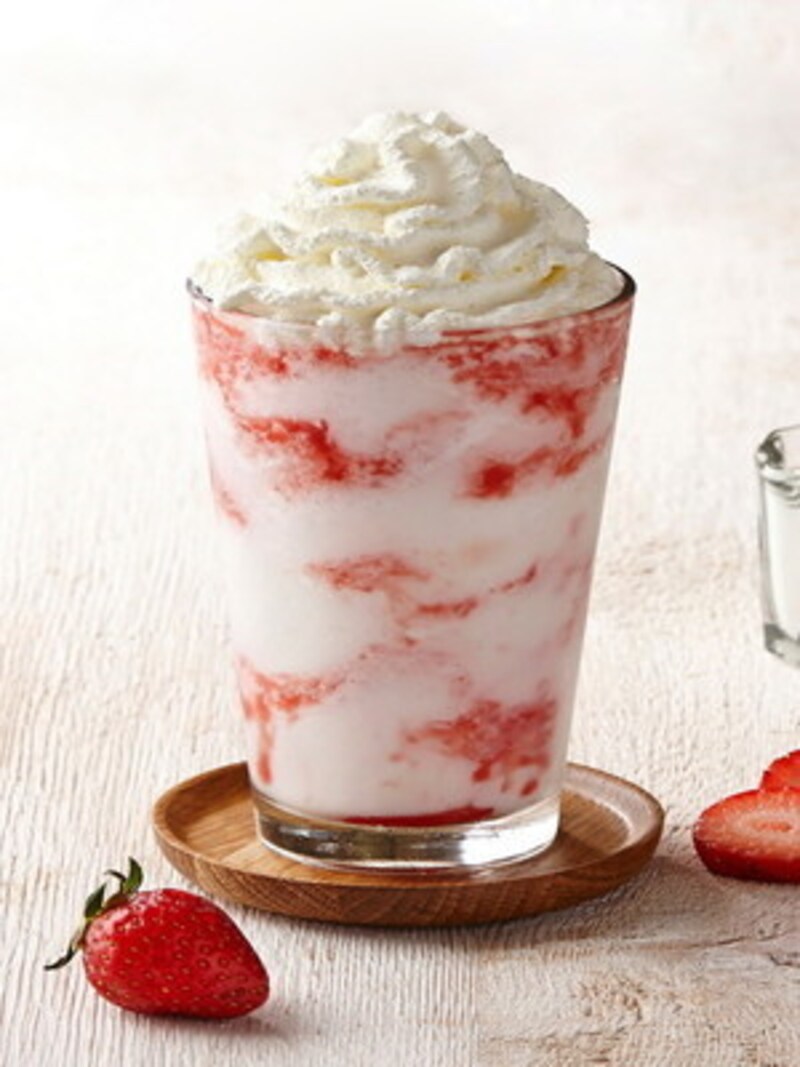 スターバックスコリアのイチゴクリームフラペチーノ