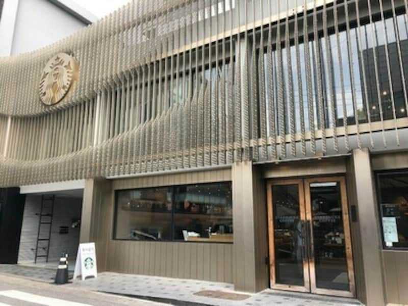 韓国のスタバ1,000店舗目にあたるチョンダムスターR店