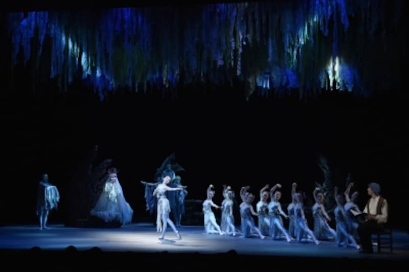 『アンデルセン』撮影：荒井健