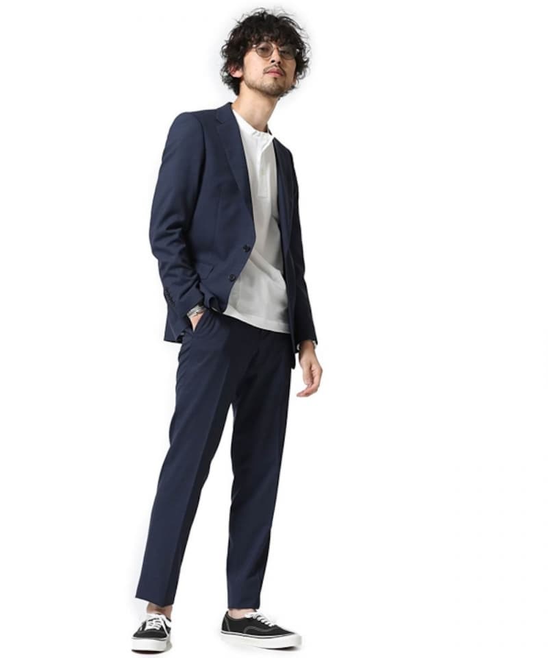 カジュアルなセットアップ