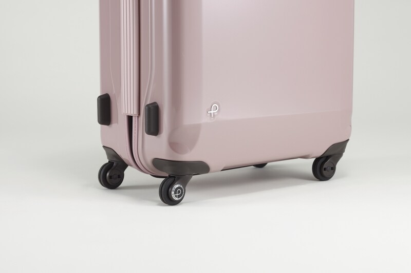 四輪キャスター