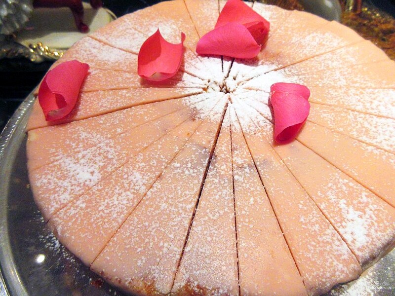 ヒルトン東京 マリー・アントワネット アンティークケーキ