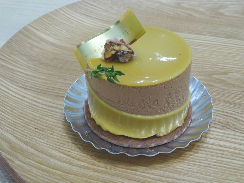 「パティスリー メゾン ジブレー」の「フラン・フラン」(税別550円)