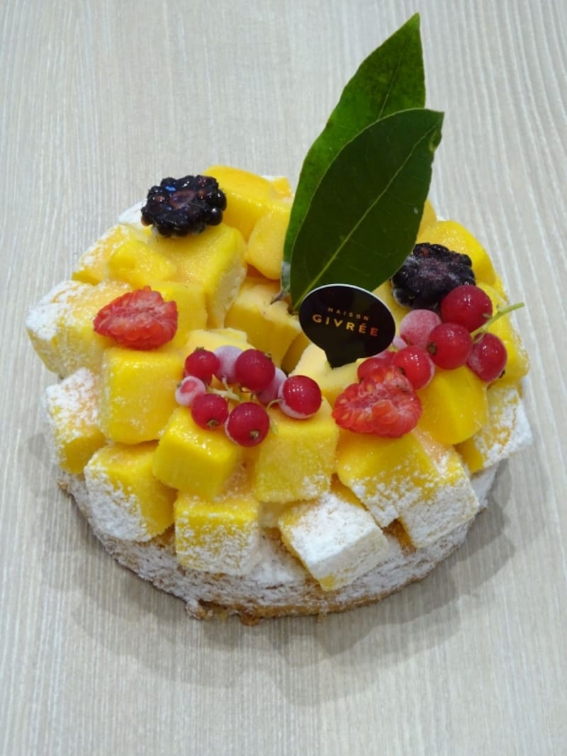 「パティスリー メゾン ジブレー」のアントルメグラッセ「サマーリース」(直径12cm税別3000円undefined※送料別)