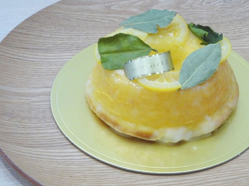 「パティスリー メゾン ジブレー」の「ウィークエンド」<日向夏>(税別1200円)