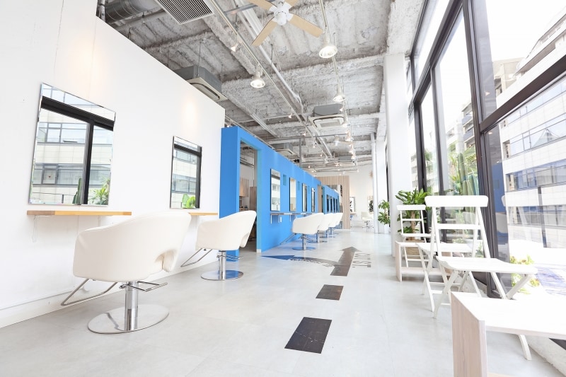 オーシャントーキョー本店店内