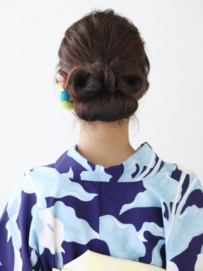 リボンヘアが主役のロング浴衣アレンジ