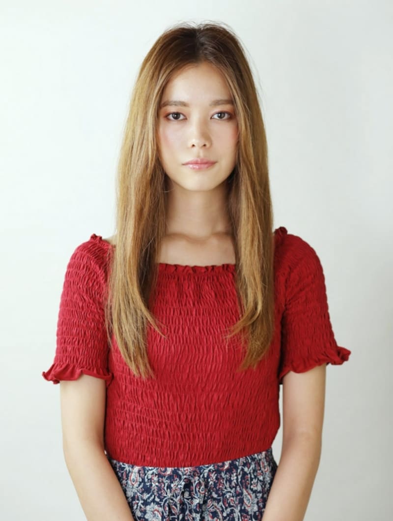 胸ラインのロングヘア