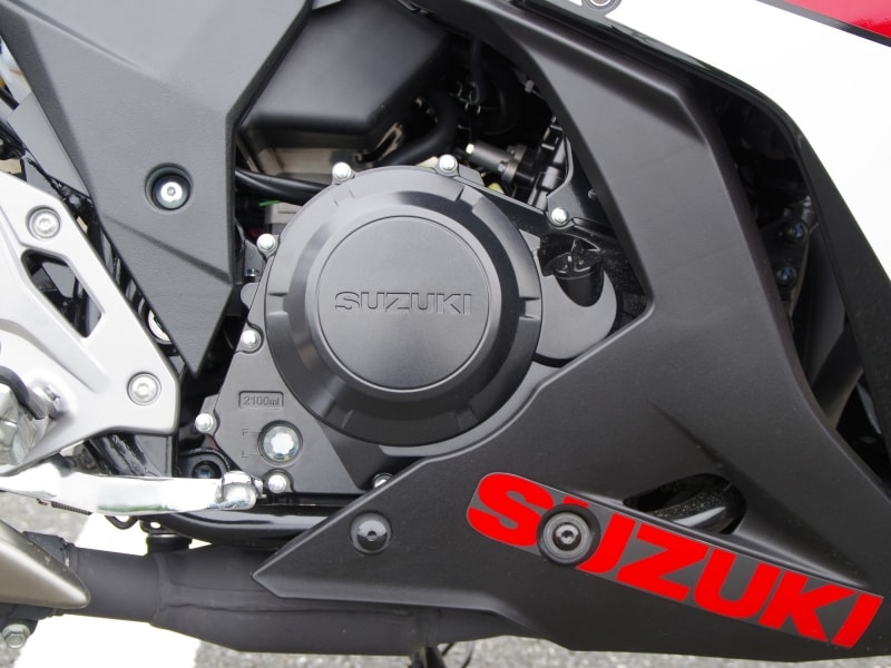 GSX250Rエンジン